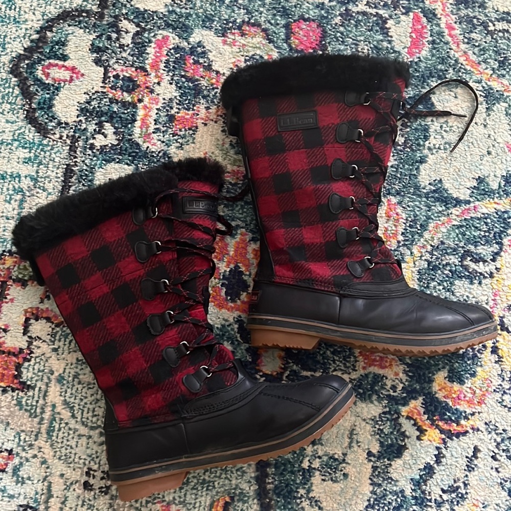 Ultra RARE L.L. Bean wool buffalo plaid fur trim boots